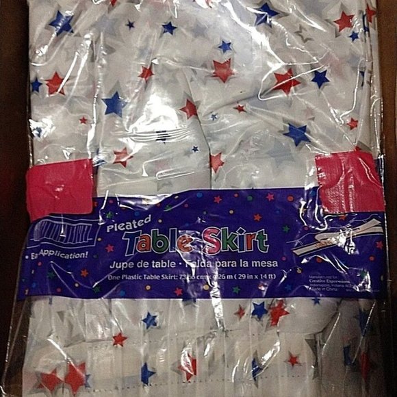 SoPLEATED TABLE SKIRT by Creative Expressions 29" X 14 FOOT. - Picture 3 of 6